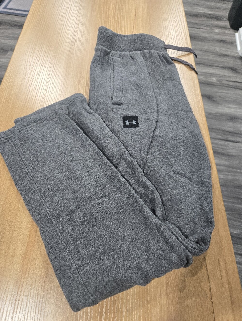 Under Armour Men's Dark Gray Fleece Joggers